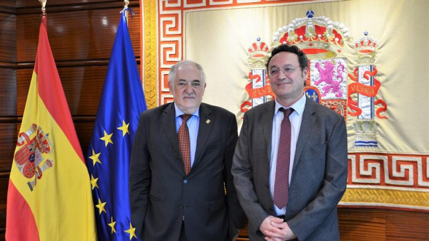 Cándido Conde-Pumpido y Álvaro García Ortiz, en el Tribunal Constitucional