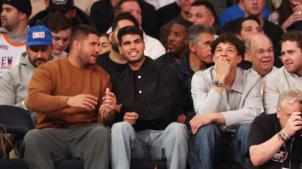 Carlos Alcaraz estuvo en el Madison Square Garden viendo un partido de los New York Knicks
