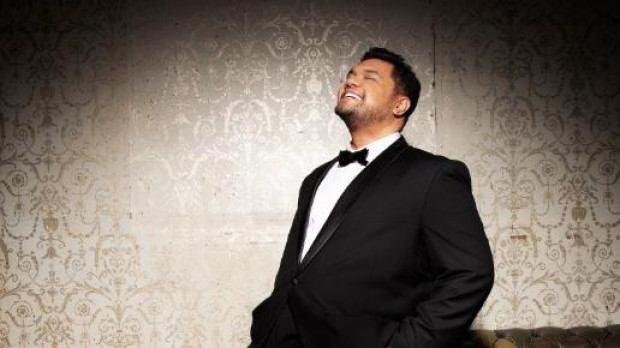 El tenor samoano Darren Pene Pati
