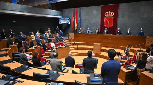 Salón de Plenos del Parlamento de Navarra