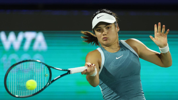 Emma Raducanu, durante el WTA 1000 de Dubái