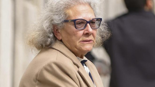 Carmen Pano , la empresaria que aseguró haber entregado hasta 90.000 euros en el sede del PSOE en Ferraz, a su salida del Tribunal Supremo