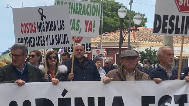 Manifestación de los afectados por la Ley de Costas en Denia (Alicante)