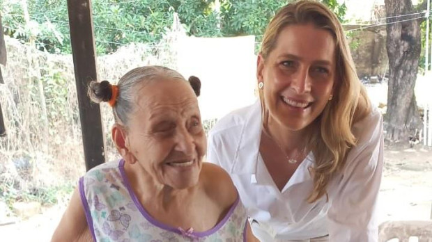 Tatiana y su tata