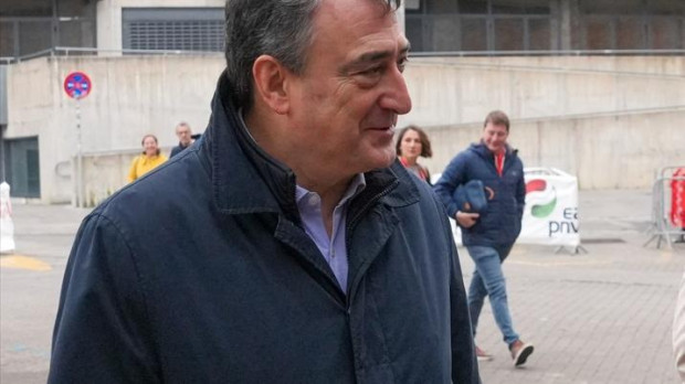 Aitor Esteban a la entrada de la IX Asamblea General en la que ha sido proclamado presidente del EBB del PNV UNANUE/EUROPA PRESS 29/3/2025