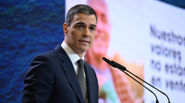 Pedro Sánchez, durante la presentación de su plan milagro contra los aranceles