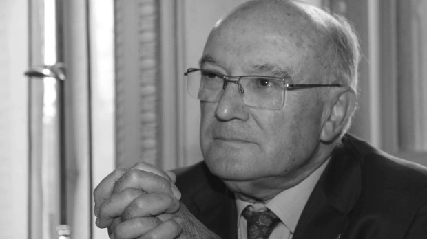 Carlos Carnicer