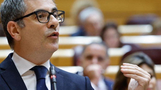 El ministro de Presidencia, Félix Bolaños, interviene en la sesión de control al Gobierno en el Senado