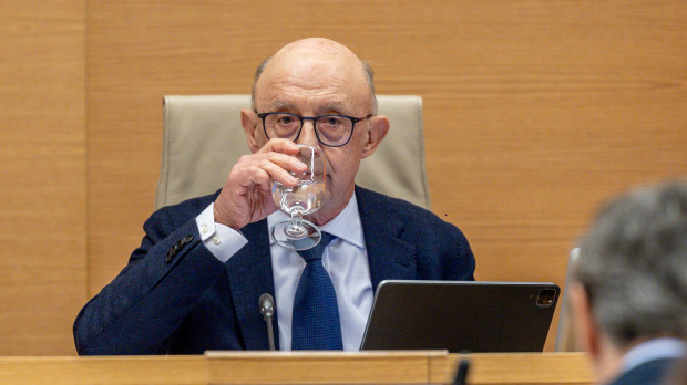 El exministro de Hacienda Cristóbal Montoro ante la comisión de Investigación sobre la denominada ‘Operación Cataluña’