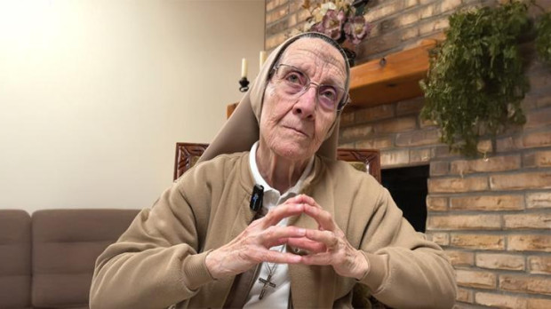El mensaje de la hermana Ángeles Sendín, a sus 90 años, ha dado la vuelta al mundo