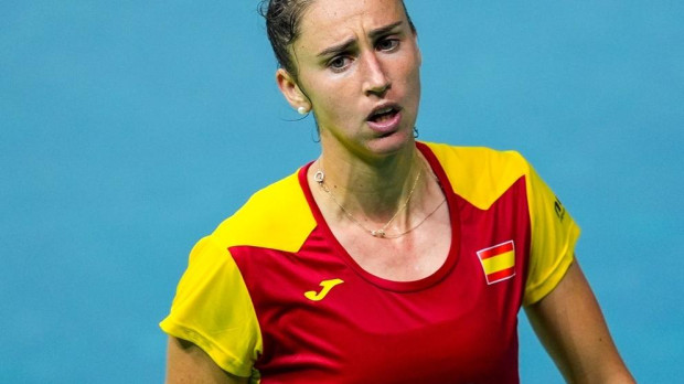 Sara Sorribes, durante un partido con España