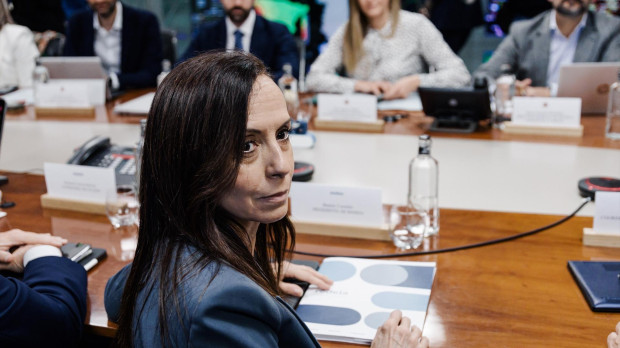 Beatriz Corredor, durante la reunión del Comité para el análisis de la crisis eléctrica.