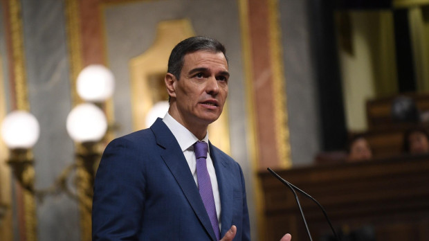 El presidente del Gobierno, Pedro Sánchez, interviene durante una sesión plenaria, en el Congreso