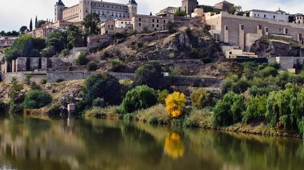 El río Tajo a su paso por Toledo