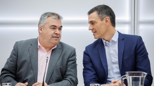 Pedro Sánchez y Santos Cerdán en la Ejecutiva Federal del PSOE de 2023