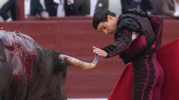 Pablo Aguado, durante la corrida de la Feria de San Isidro que se celebra este sábado en Las Ventas