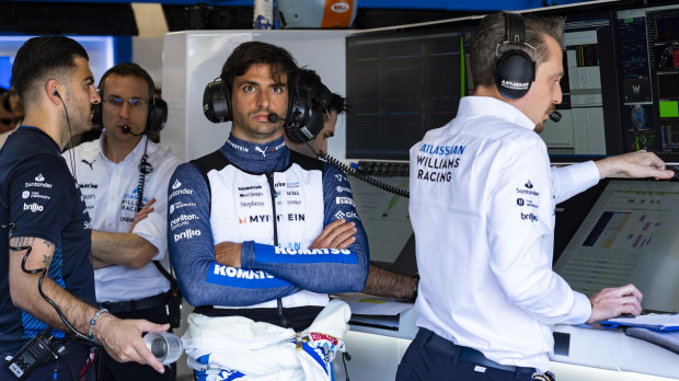 Carlos Sainz en el garaje de Williams en el GP de España
