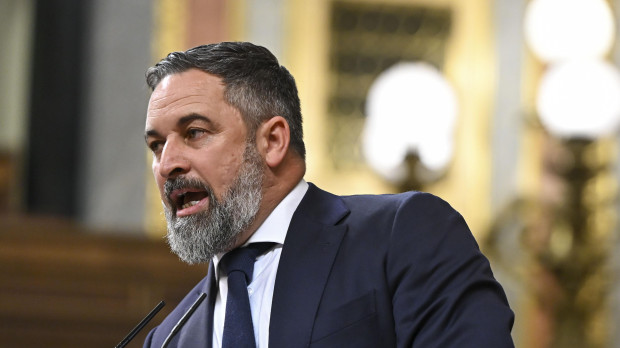 El líder de Vox, Santiago Abascal, en una intervención en el pleno