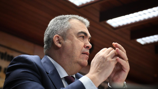 El diputado del PSOE, Santos Cerdán, comparece durante la Comisión de Investigación sobre los contratos públicos realizados durante la pandemia de covid-19, en el Senado, a 30 de abril de 2024, en Madrid (España). Santos Cerdán ha comparecido hoy en la Comisión de Investigación del Senado sobre los contratos públicos realizados durante la pandemia del covid-19, con la intermediación de Koldo García Izaguirre, así como otros posibles casos de corrupción. Las comisiones de investigación sobre la compra de material sanitario durante la pandemia del Covid-19 arrancaron el pasado 22 de abril en el Congreso y en el Senado.

Fernando Sánchez / Europa Press
30 ABRIL 2024;MADRID;COMISIÓN DE INVESTIGACIÓN;CASO KOLDO;SENADO
30/4/2024