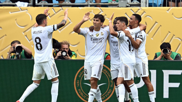Los jugadores del Real Madrid celebran un gol ante el Pachuca
