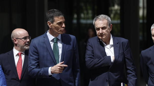 Pedro Sánchez, este lunes en un acto con José Luis Rodríguez Zapatero