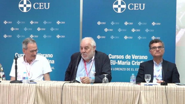 Los participantes en la mesa 'España, la primera globalización'