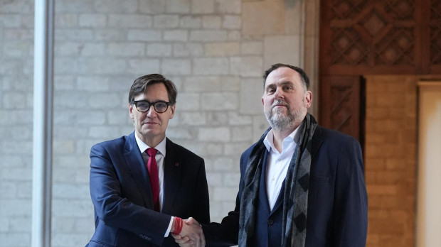 El presidente catalán, Salvador Illa, recibe al líder de ERC, Oriol Junqueras