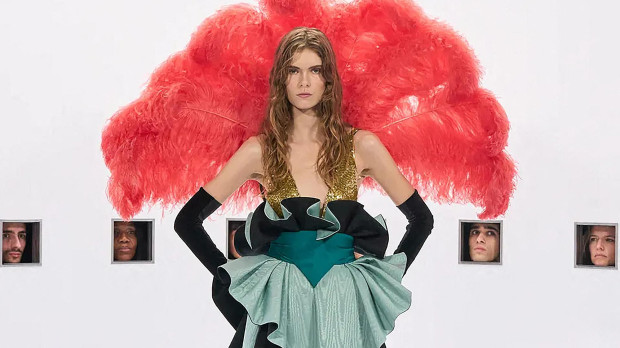 A model presents a creation by Alessandro Michele for Valentino during the Haute Couture Week Spring/Summer 2026 in Paris, France, on Jan. 28, 2026. (MeetEurope/Handout via Xinhua/ABACAPRESS.COM