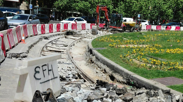Vías del tranvía encontradas en las obras de la Calle Alcalá
