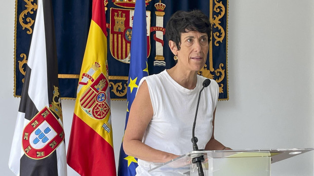 la ministra de Inclusión, Seguridad Social y Migraciones y portavoz del Gobierno, Elma Saiz, en Ceuta