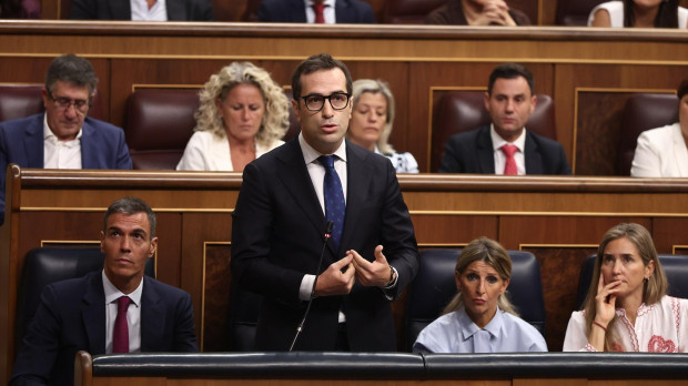 El vicepresidente primero y ministro de Economía, Carlos Cuerpo, en el Congreso.