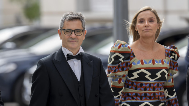 El ministro de la Presidencia, Justicia y Relaciones con las Cortes, Félix Bolaños (2i), y la secretaria general para la Innovación y Calidad del Servicio Público de Justicia de España, Sofía Puente (2d)