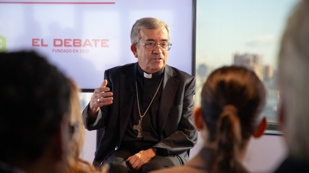 Monseñor Argüello, durante su visita ayer a 'El Debate'