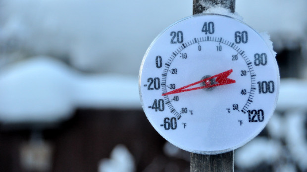 Un termómetro en bajas temperaturas