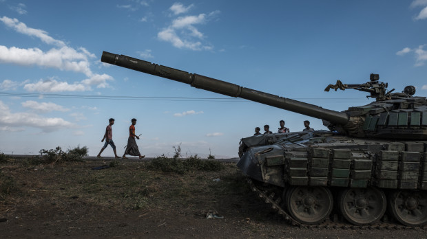 Tanque abandonado por las fuerzas de Tigré en Etiopía