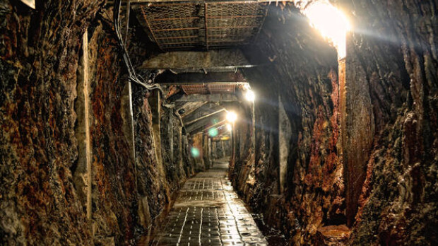 Interior de una mina