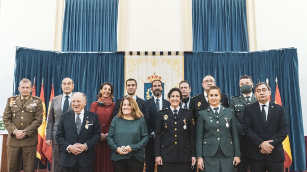 Galardonados con las Medallas de Dignidad y Justicia, en la Escuela de Guerra del Ejército, Madrid