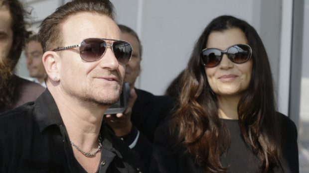 El cantante Bono y su mujer Alison Hewson en Italia