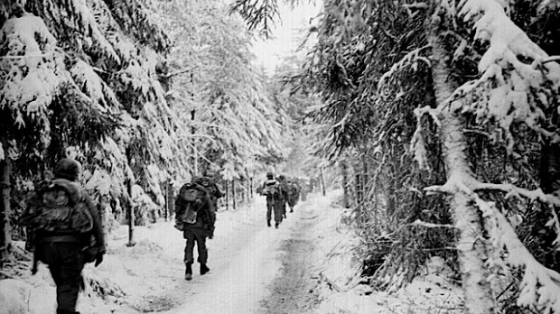 Una patrulla estadounidense en el bosque de Hürtgen