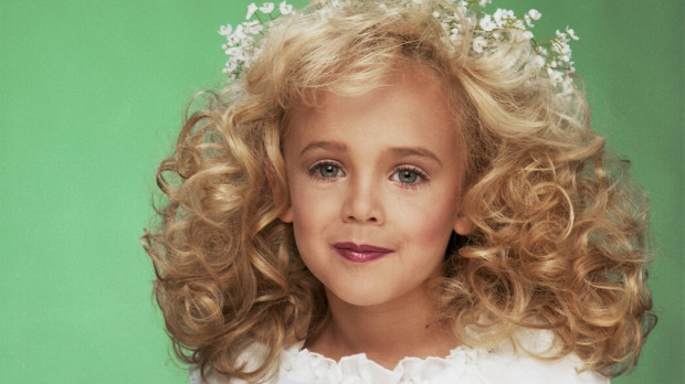 JonBenet Ramsey tenía 6 años de edad cuando fue misteriosamente asesinada