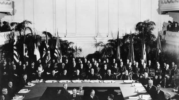 Firma del Tratado naval de Washington