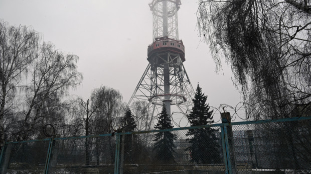 Así quedó la torre de televisión de Kiev tras el bombardeo del Ejército ruso