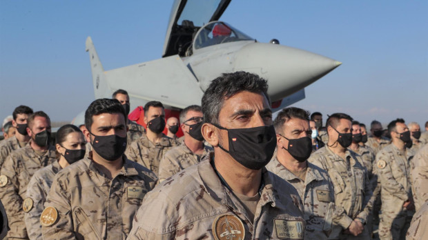 Militares españoles del Ejército del Aire en la base 'Graf Ignatievo' de Bulgaria