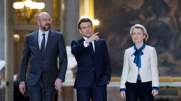 Macron Versalles