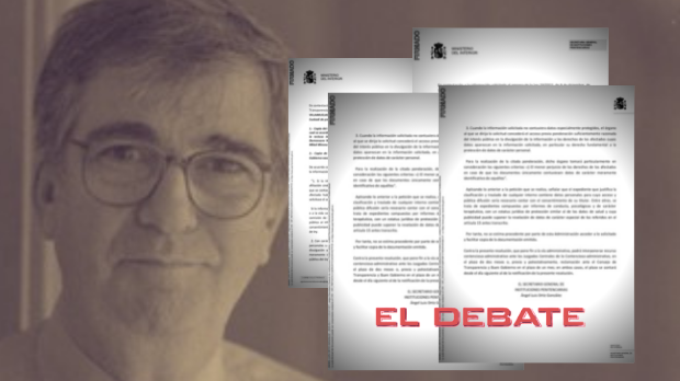 Ernest Lluch, junto a los informes de Interior que auxilian a su asesina logrados por El Debate