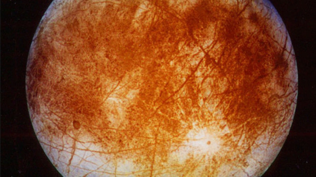 Europa, una de las más de 70 lunas de Júpiter