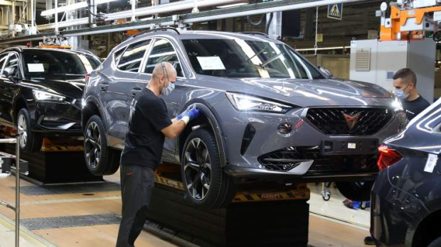 Seat y Cupra anuncian un nuevo ERTE y paros en Martorell por falta de semiconductores