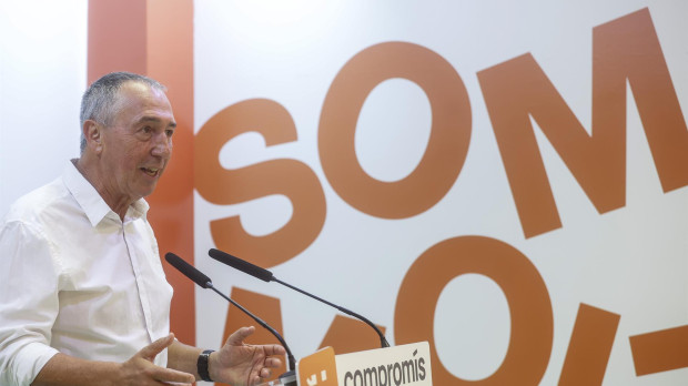 Joan Baldoví en la sede de Compromís