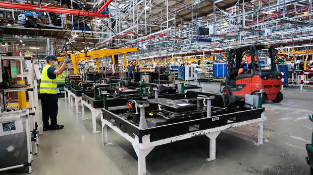 La producción de la industria de bienes de equipo fue la que más creció en agosto