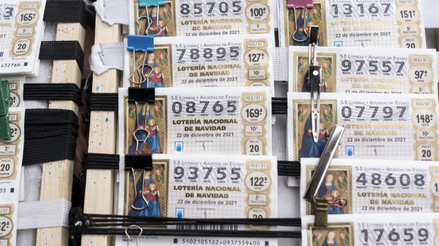 La venta de décimos para la Lotería de Navidad 2022 empieza durante el verano